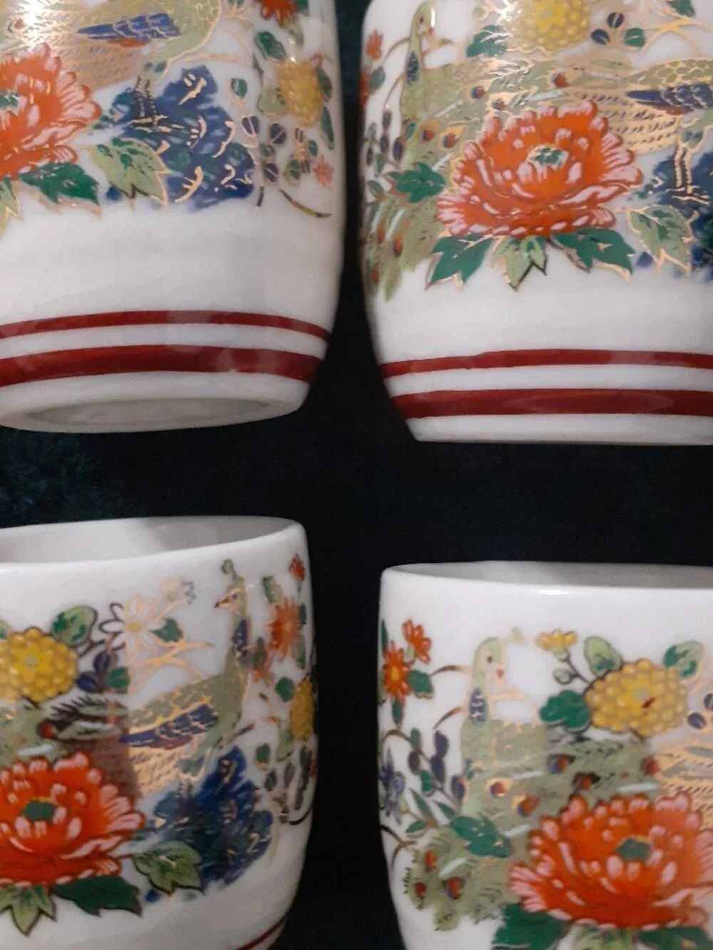 VINTAGE JAPAN HOT SAKE CUP SET OF 4 BEAUTIFUL CONDITION